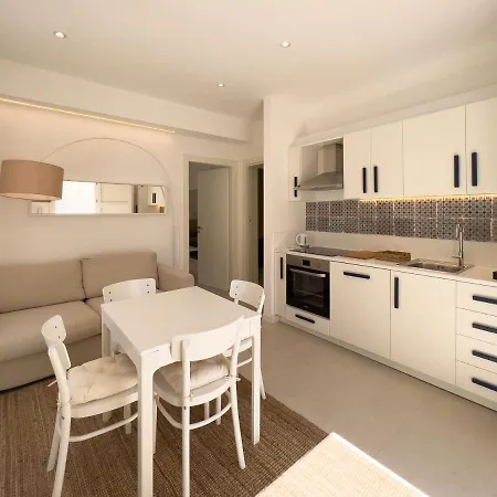 Maruzza Holiday home